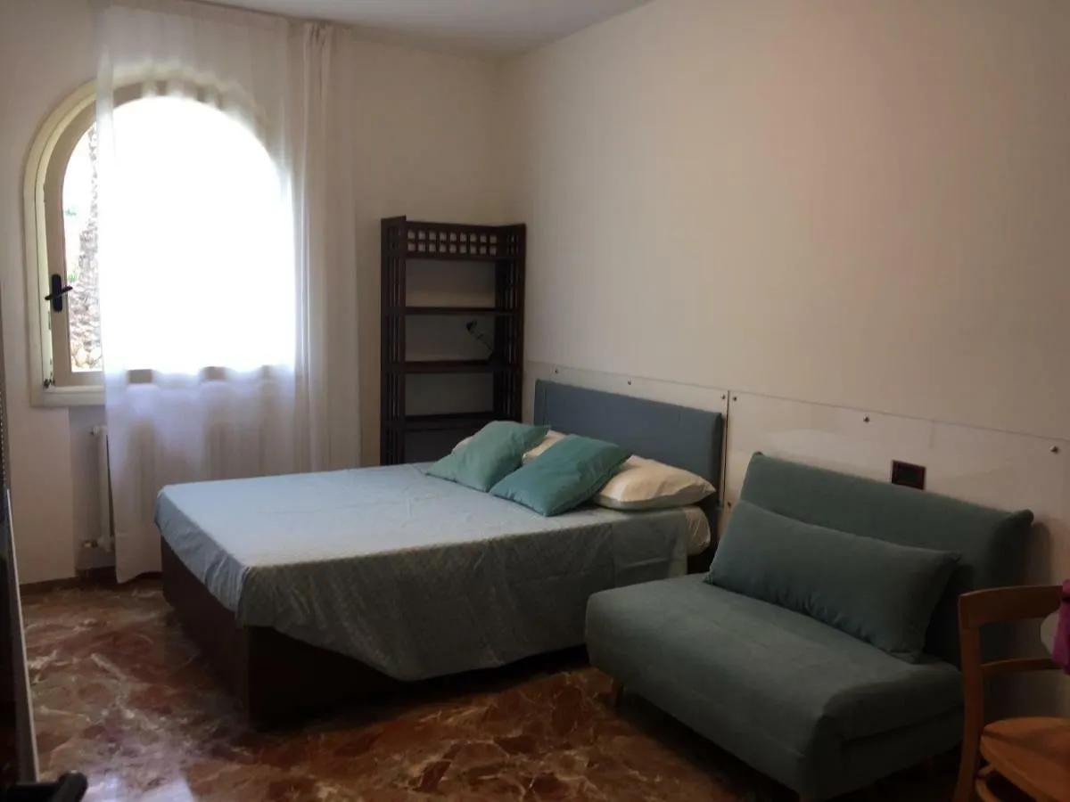 Lägenhet Enrico'S Home Bordighera Italien