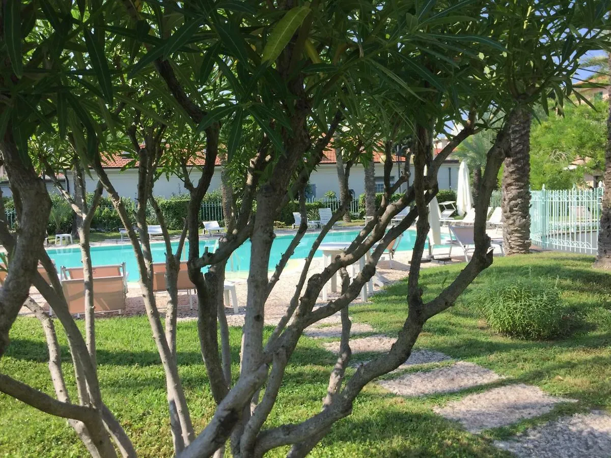 Lägenhet Enrico'S Home Bordighera