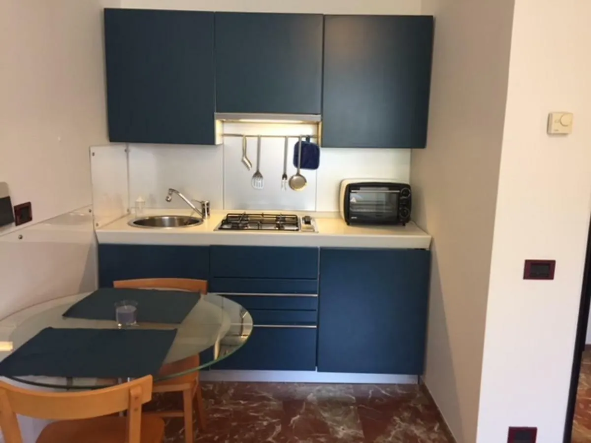 Enrico'S Home Bordighera 0*,
